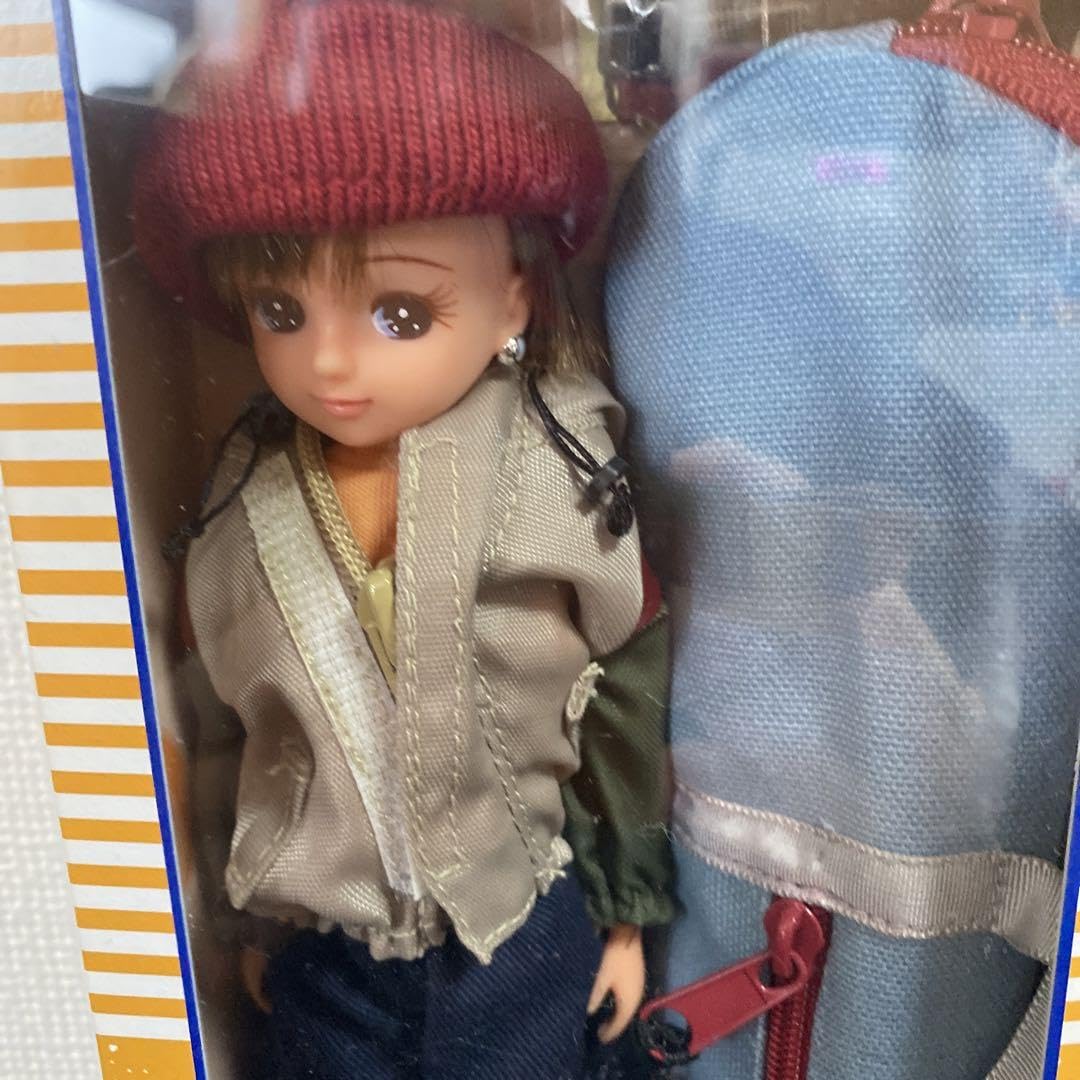 ■日本製 リカちゃん 【 ストリートリカ  スノーボードスタイル】 Amazon.co.jp: リカちゃんストリートリカ スノーボードスI-23-10-29