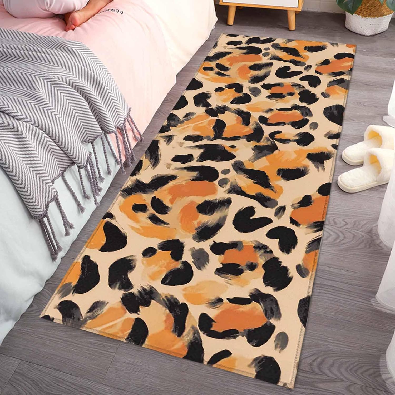 Teamery Kitchen Mats for Floor Watercolor Abstract Leopard Print Washable Non Slip Kitchen Rugs 1PCS, Wild Animal Skin Absorbent Standing Mats for Sink Bathroom Office Living Room 15.7x47.2in