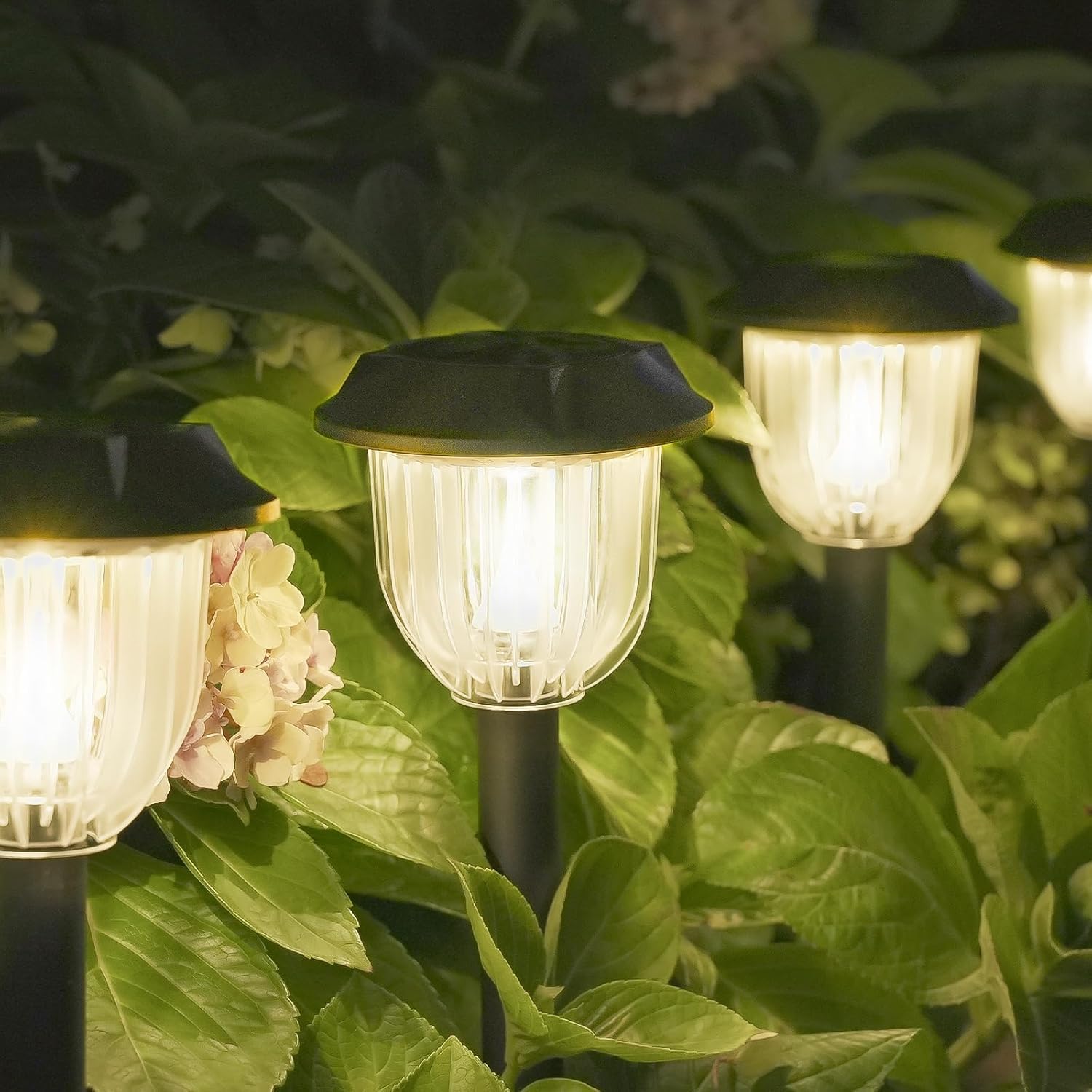 AOSEA - Confezione da 12 luci solari luminose IP65, impermeabili, luci solari a LED per esterni, illuminazione per paesaggio, giardino, cortile, paesaggio, sentiero, vialetto