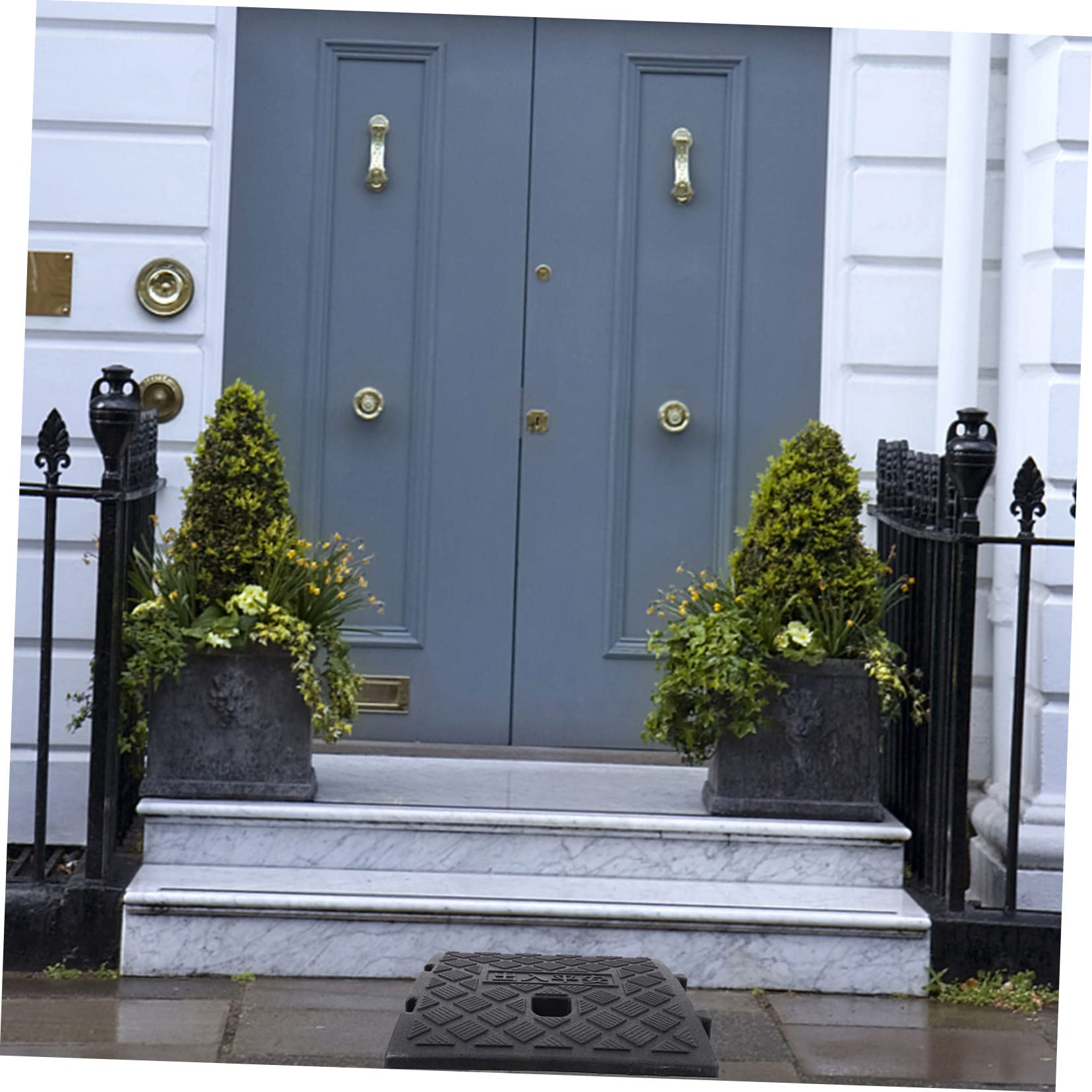 PRETYZOOM 2Pcs Plastic Loading Ramp Cushion Outdoor Slope Ramp Pad for Home Entrances for Easy Uphill Access Lightweight and Portable Design