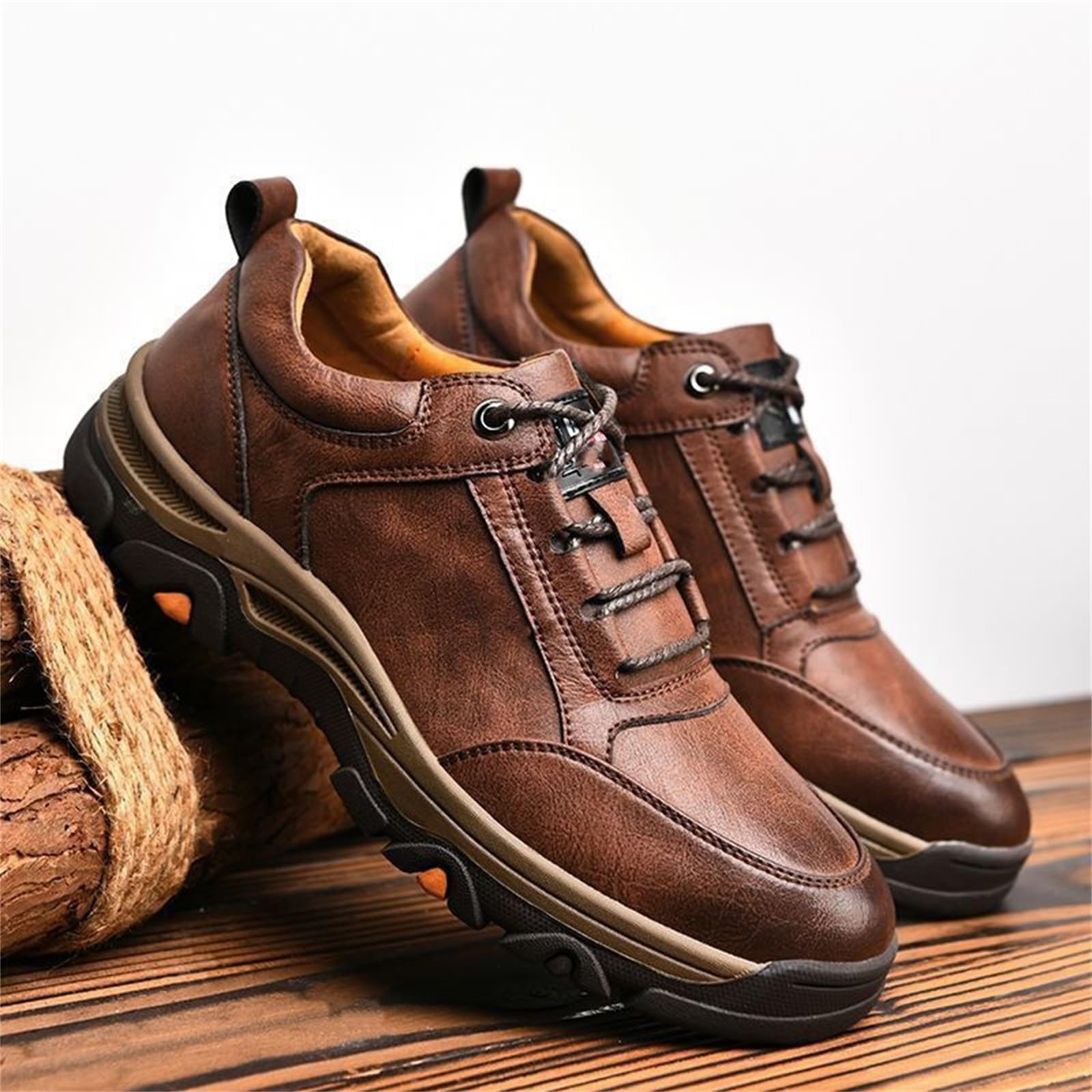 Hommes Printemps et Automne Hiver Respirant Business Cuir Souple Décontracté Tendance Tout Style Britannique Décontracté Chaussures en Cuir Décontractées Chaussures de Costume Traditionnel