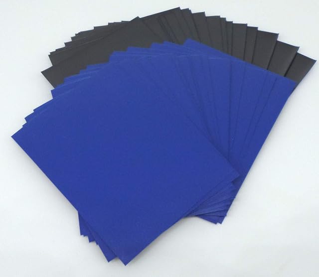 Foto 2 de 4 de docsmagic.de 200 Premium Bi-Color Card Sleeves Mat Dark Blue/Black Standard Size 66 x 91 Fundas Azul Oscuro…