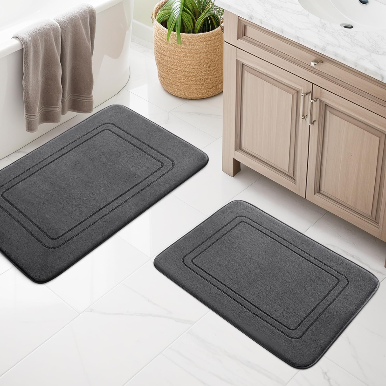 chakme Badezimmerteppich Set 2 Teilig, Weiche Badematte aus Memory-Schaum Badvorleger rutschfest Waschbar, Badezimmer Teppiche Set für Toilette Dusche und Badewanne Dunkelgrau