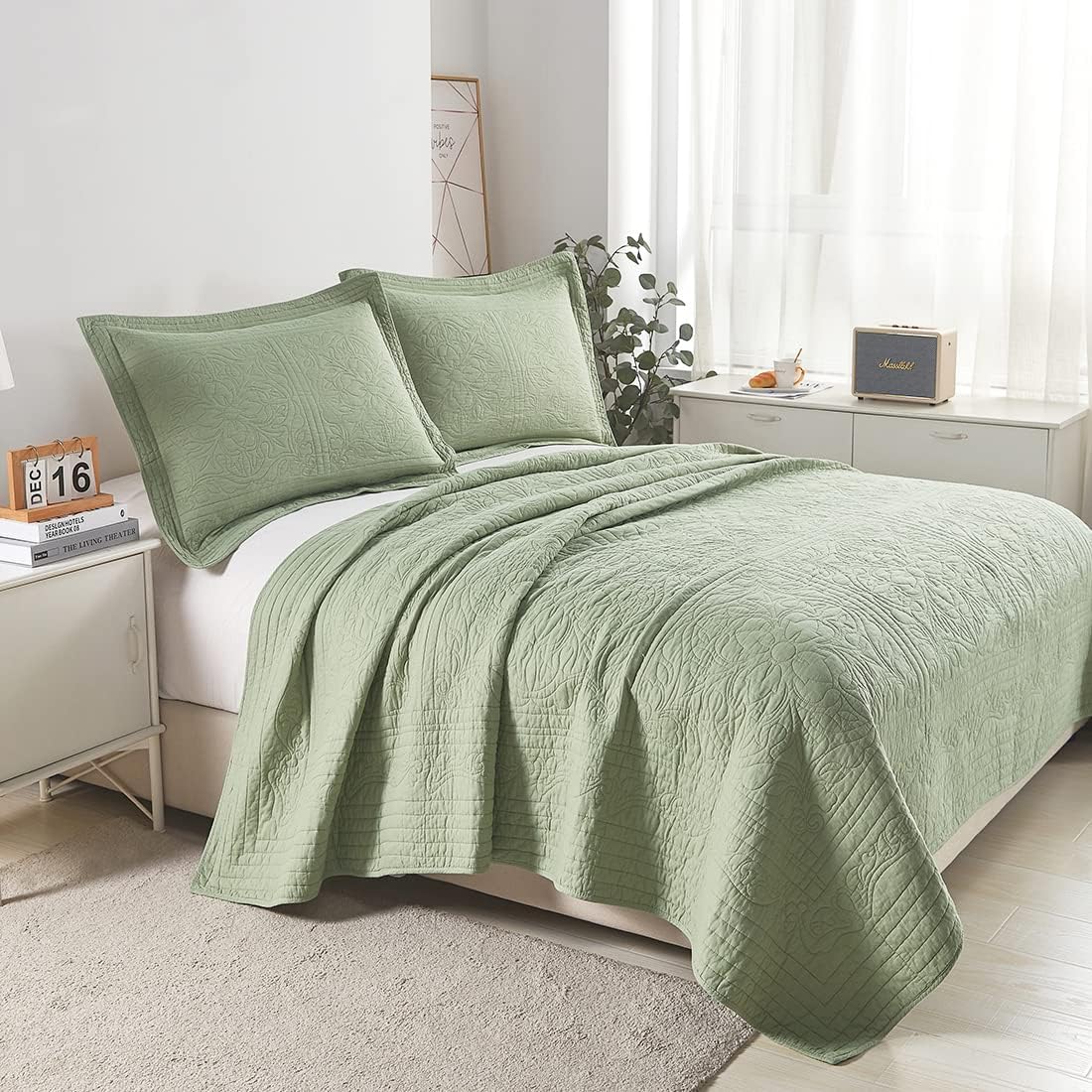 WINLIFE 100% Cotton Quilt Set Full/Queen Sage Green 98x90 Inch Embroidery Floral Coverlets Bedspread Sets Lightweight All Season Bedding Set Quilts with 2 Pillow Shams, Sage Green, Queen