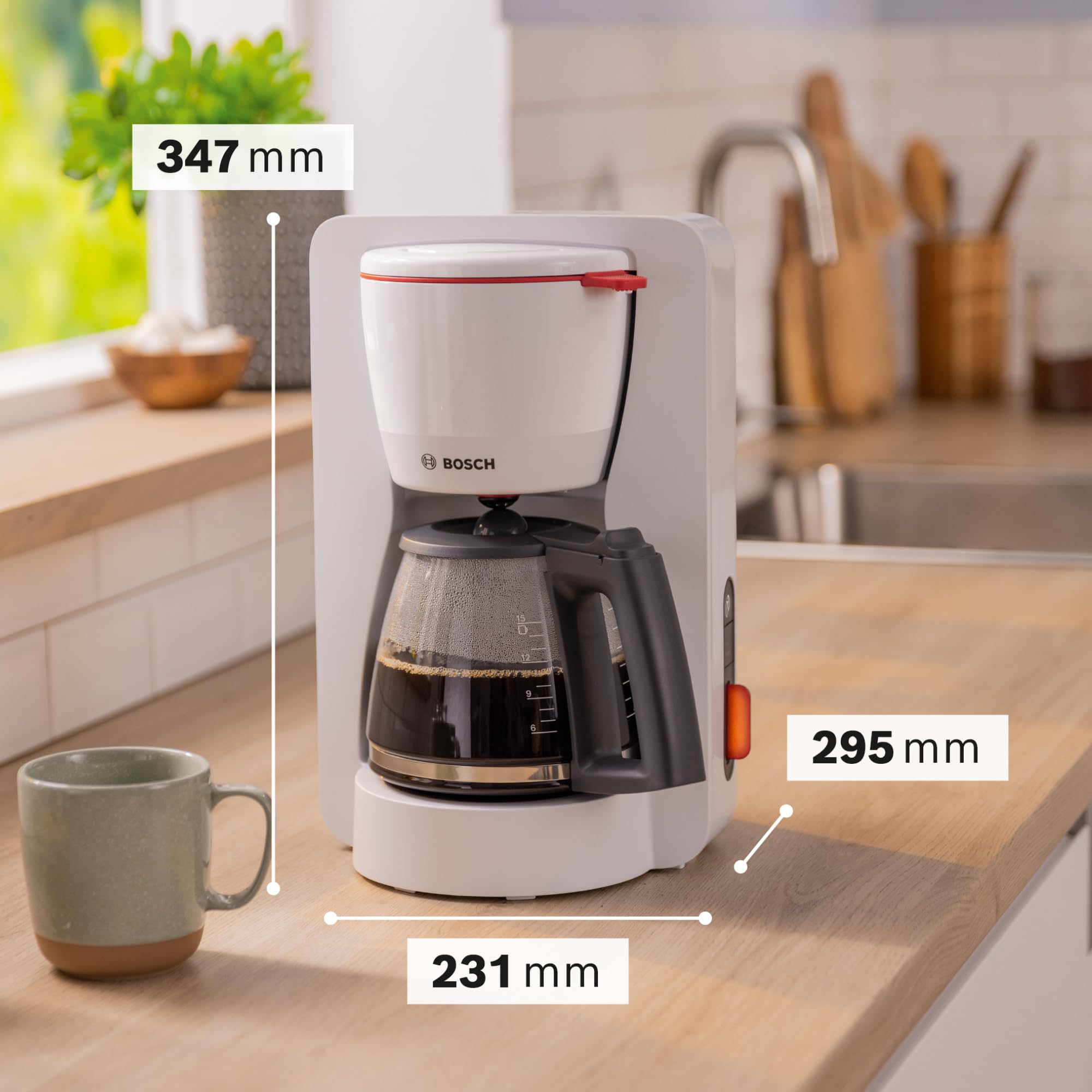 Bosch MyMoment TKA3M131 przelewowy ekspres do kawy, szklany dzbanek 1,25 l, na 10-15 filiżanek, funkcja utrzymywania ciepła 60 min, blokada kapania, obrotowy uchwyt filtrujący, program odkamieniania,