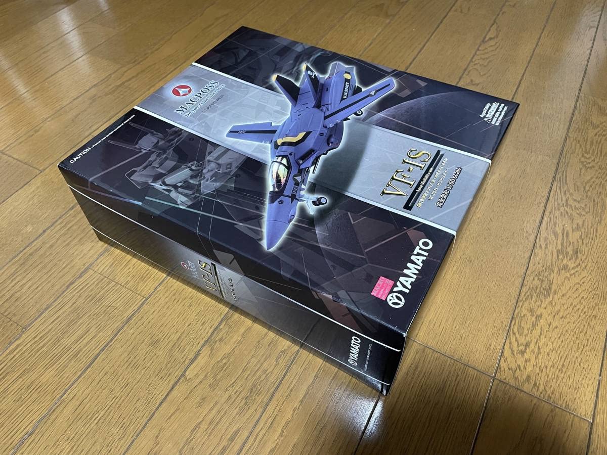 Amazon.co.jp: YAMATO やまと VF-1S ロービジビリティー 1/60 超時空