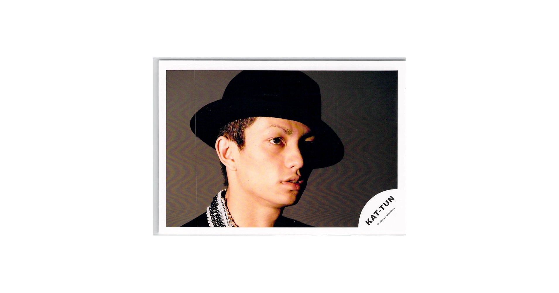 KATーTUN 公式写真（バラ売り） 赤西仁 公式写真 32枚セット KAT-TUN - メルカリ