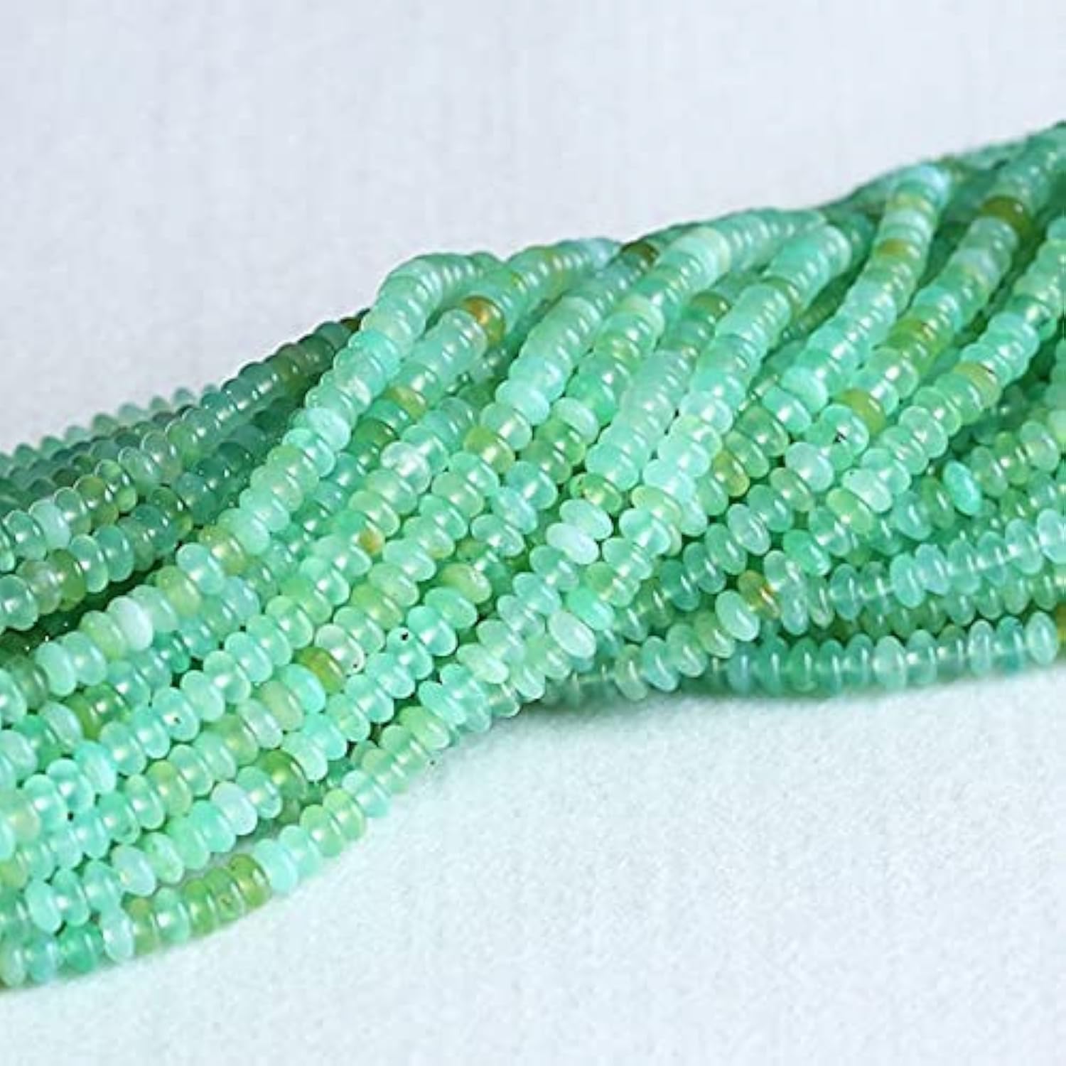 Chrysoprase naturelle en fil de 15.5 pouces pour réparer et personnaliser vos colliers fins