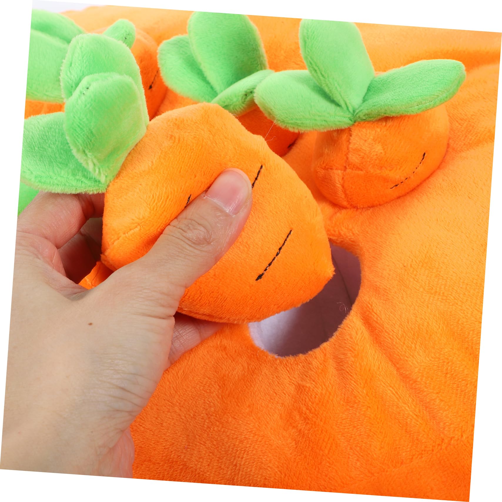 FOMIYES Giocattolo Interattivo Arancione a Forma di Carota Imbottitura in Cotone Pp Decorazione Gabbia Coniglio Gioco di Foraggiamento per Conigli e Porcellini D'india
