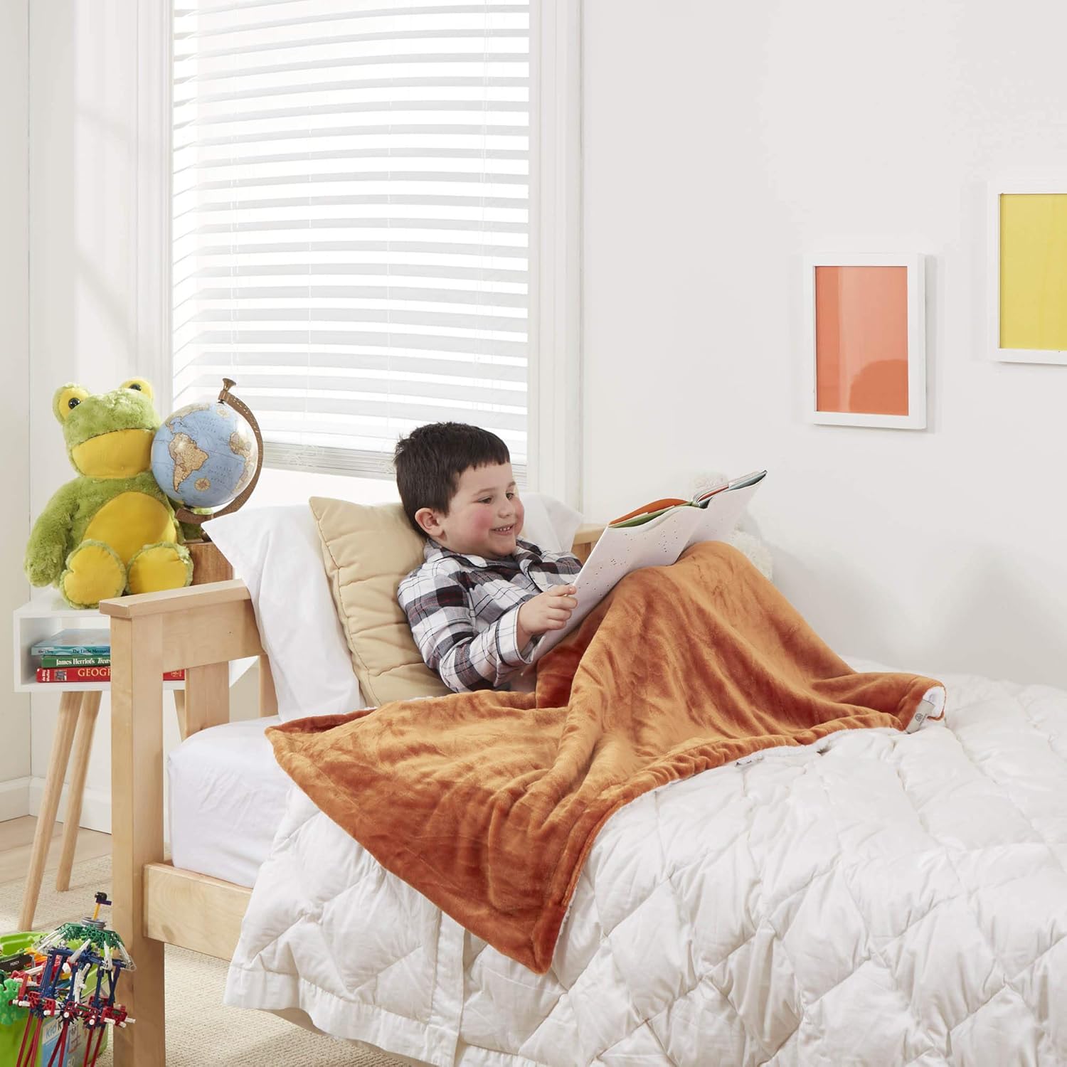 genteele sherpa throw blanket super soft reversible ultra luxurious plush blanket, 40 x 50 inches, burnt orange/white mini throw (40" x 50") burnt orange / white