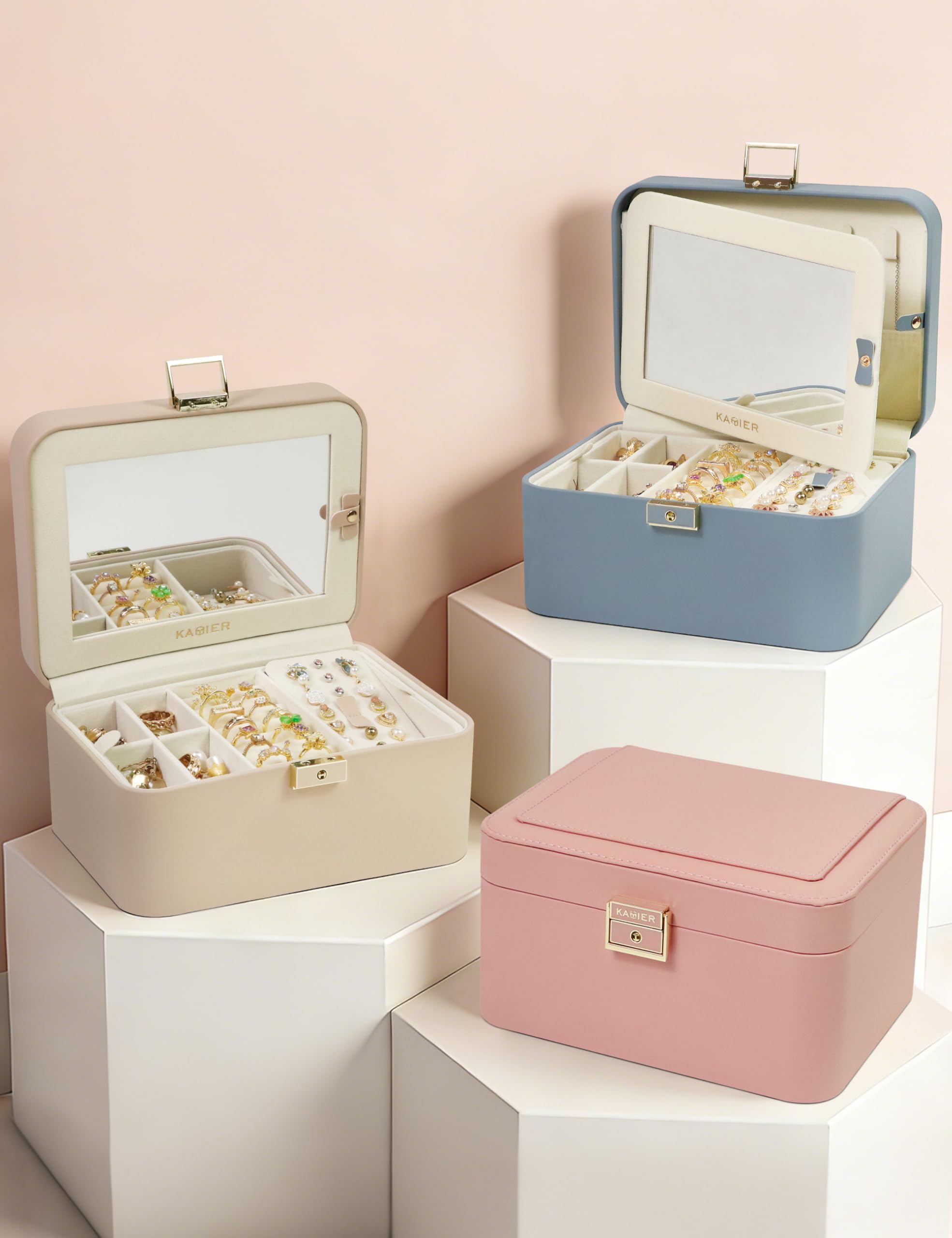 KAMIER Boîte à bijoux pour femme – Organiseur à bijoux à 2 couches, grand organisateur en cuir synthétique, avec serrure et crochets cachés miroir, séparateurs amovibles, rose, fête des mères