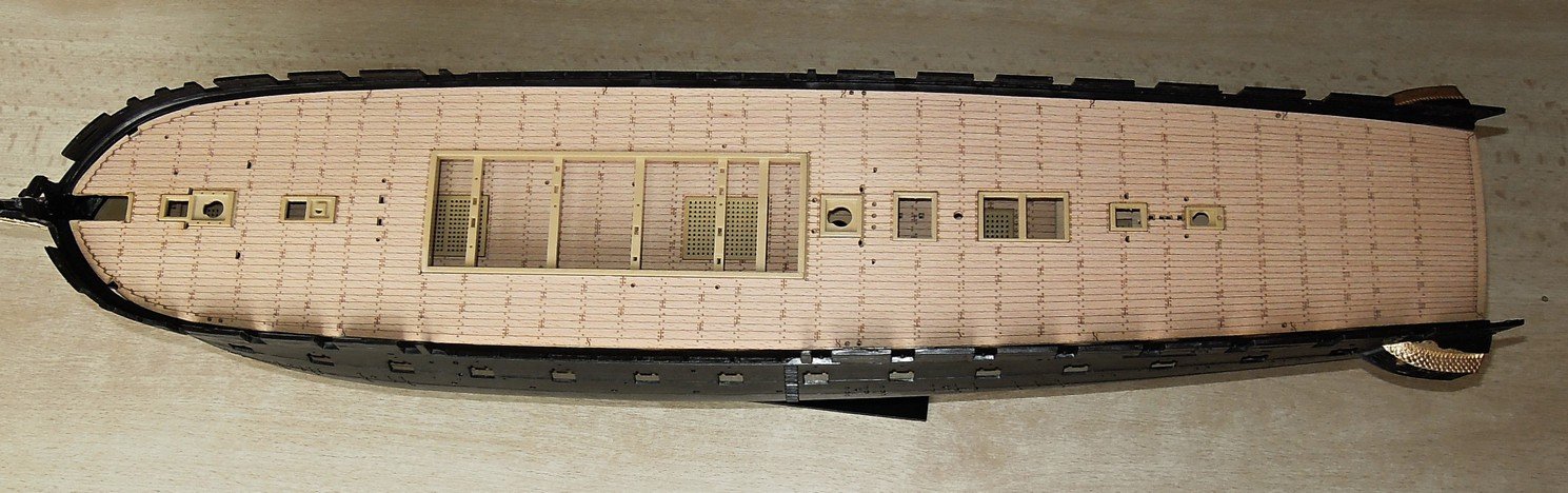 Revell USS Constitution - Realistisches Buchenholzdeck für Modell 1:96
