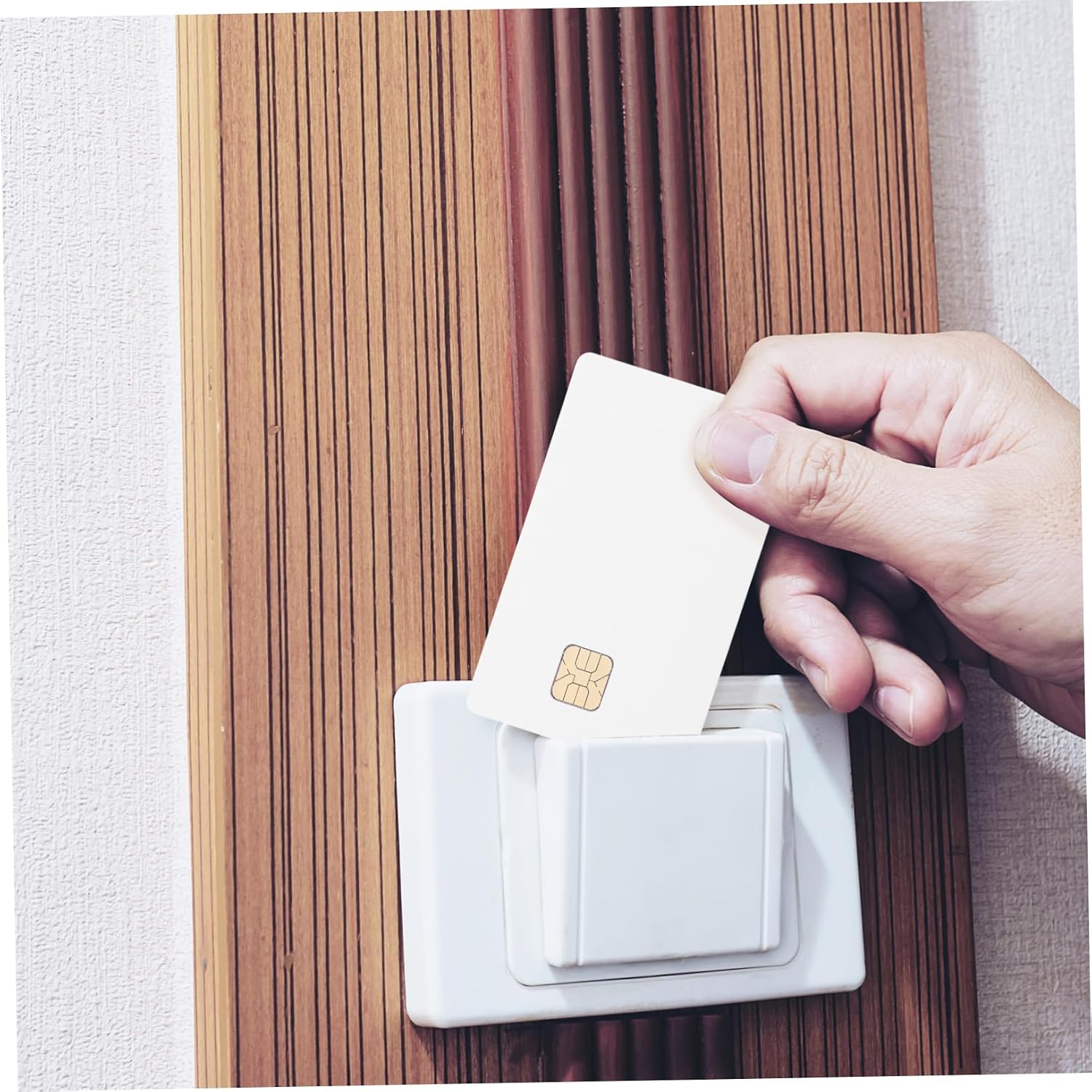 Control: 12pcs White PVC Ic Cards Large Storage Easy to Use for Communities Hotels Companies