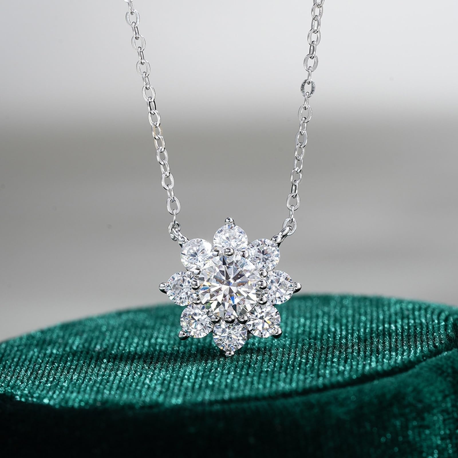 Collares de oro blanco para mujer con moissanita, collar de girasol de oro blanco/platino para mujer con halo de girasol