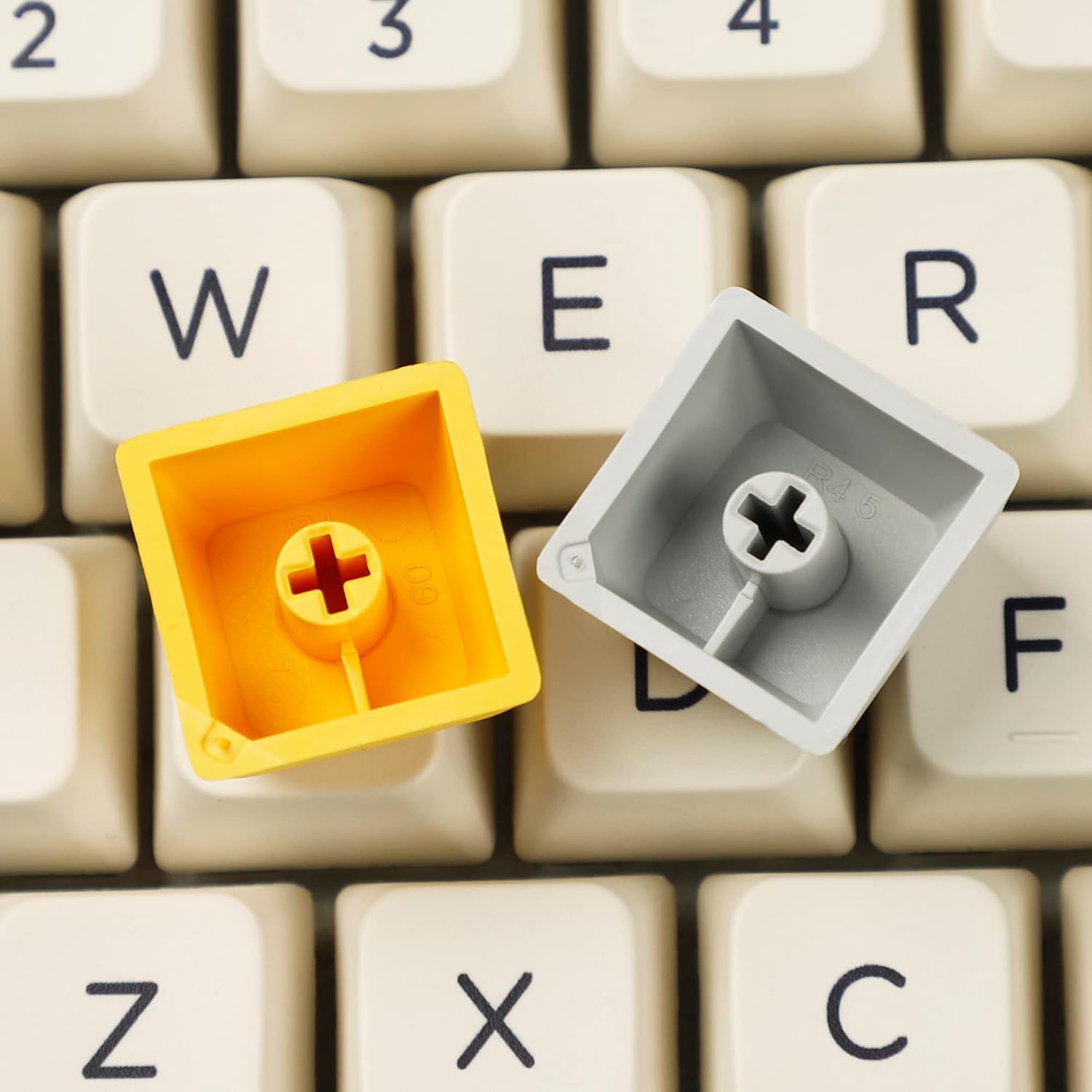 YMDK 145 Industry Yellow MDA Profile Dye Sub Keycaps Ergonomic Thick PBT Keycap Set for TKL GK61 64 68 75 87 96 104 GMMK MX Keyboard