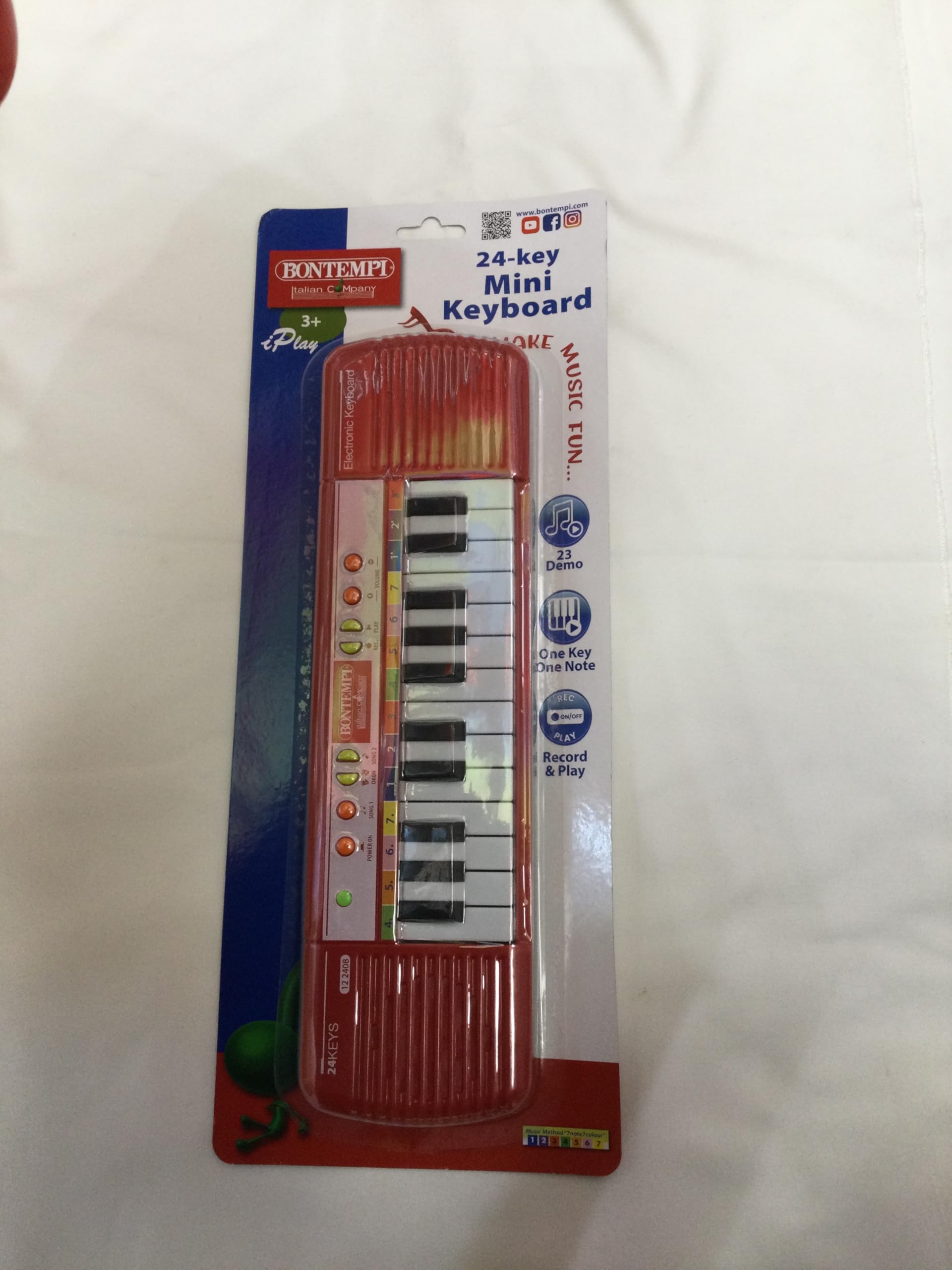 Szczyt view of Bontempi 24-Key Mini Electronic Keyboard