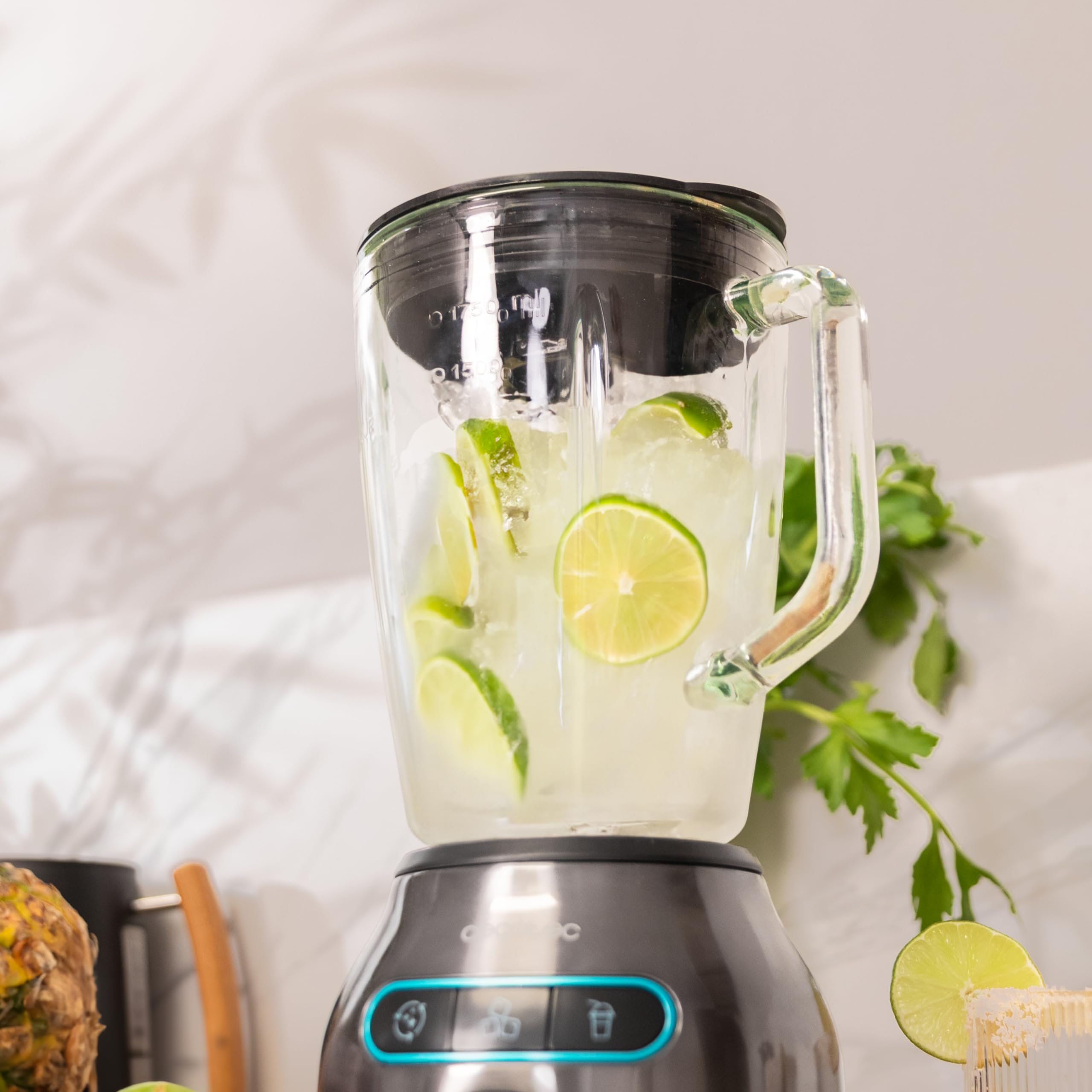 Cecotec Mixeur Blender Power Black Titanium 2200MAX Prodigy. 2200 W, 6 Lames en Acier Inoxydable, Hache-glace, Fonction Turbo, Fonction Smoothie, Fonction AutoClean