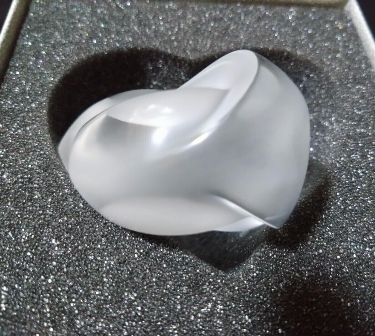 ラリック　LALIQUE ハート　置物　オブジェ　インテリア　クリスタル ラリックLALIQUE ハート置物オブジェインテリアクリスタル