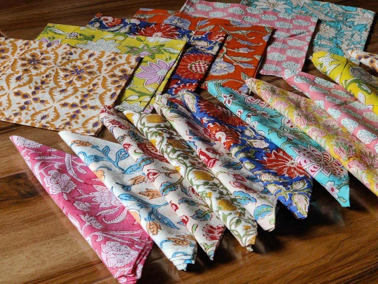 INDACORIFY 50 Pcs Mix Lot Table Napkins 100% Cotton Hand Block Printed Handkerchief 20 x 20 Inches Kitchen Towels Table Decor Linen Dinner Napkins Wholesale