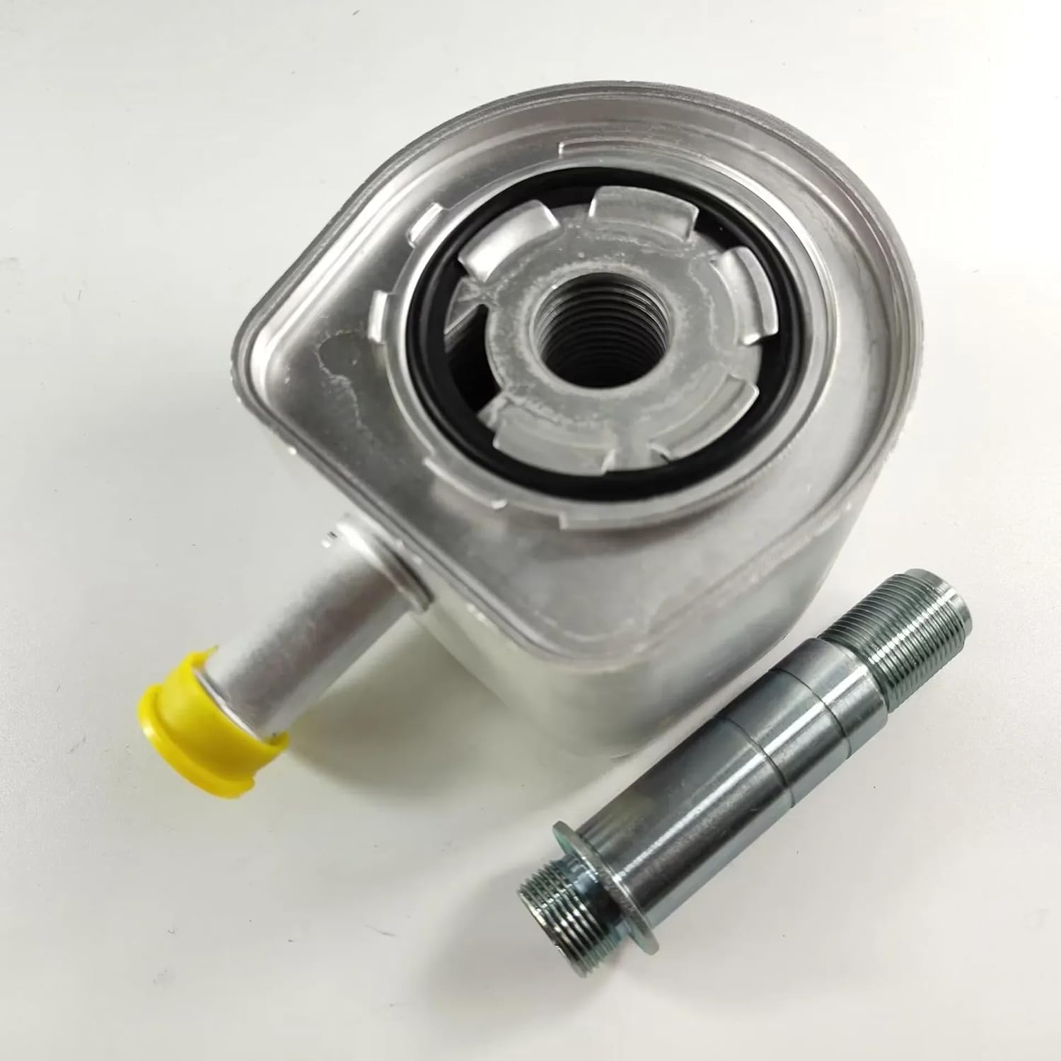 Engine Oil Cooler for 97-04 FORD Expedition F-150 F-250 Navigator 2L3Z6A642AB