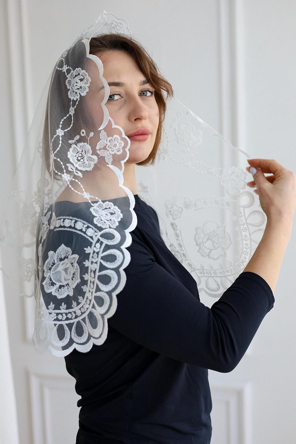 Women's Soft Tulle Veil with Elegant Lace Edge-Lightweight Wedding Chapel Veil-Catholic Church-Mantilla Mass