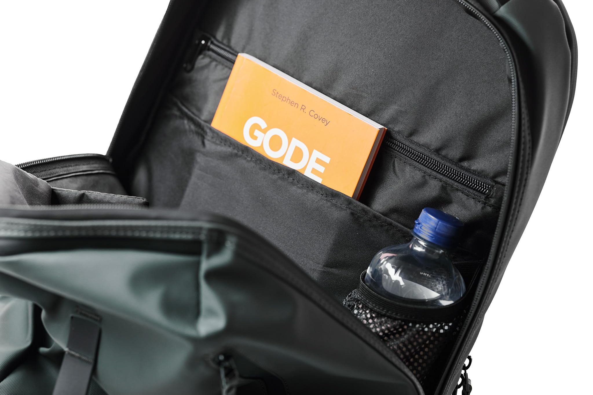 Trunk Plecak podróżny, Wawrzyn – materiał odporny na wodę, idealny na codzienne dojazdy do pracy, podróże służbowe i weekendowe wyjazdy, odpowiedni do biura