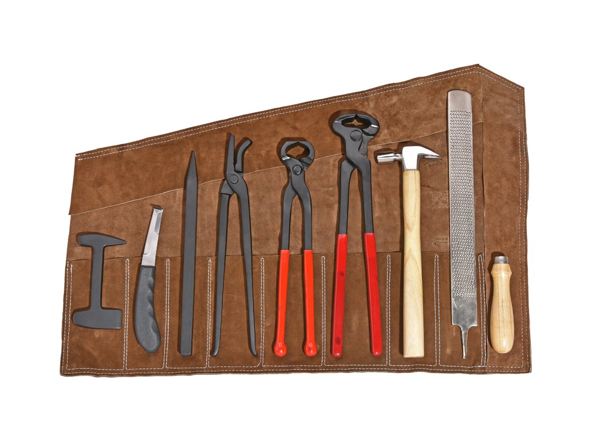Szczypce do kopyt do okuć konnych, 8-częściowy zestaw w zamszowym etui, pielęgnacja kopyt, szczypce, 3 x szczypce do kopyt, skrobaczka do podkót + nóż do kopyt + podkładka