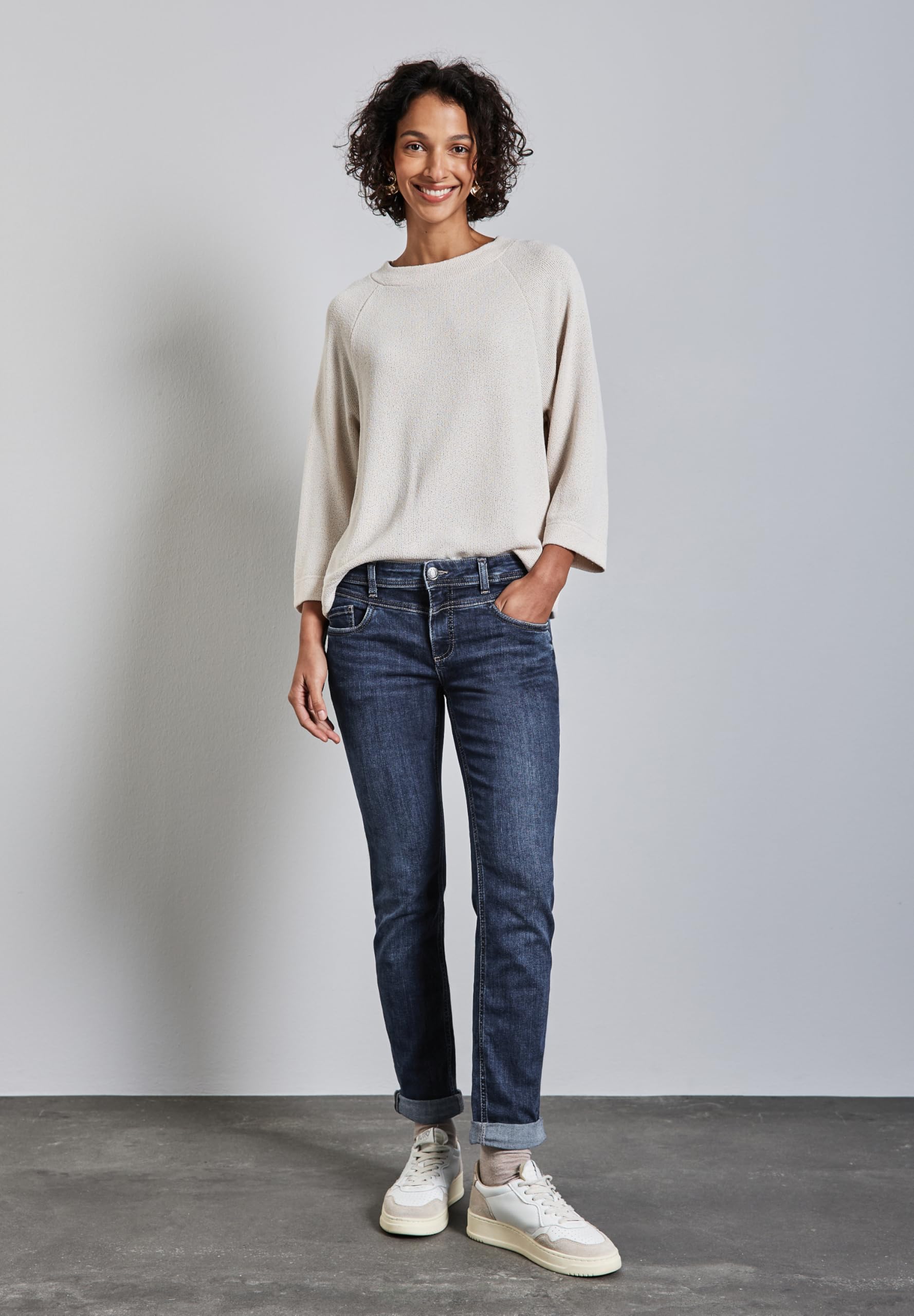 Street One Style Denim Jane 1-knopf 49_59 - Dżinsy o swobodnym kroju Kobiety