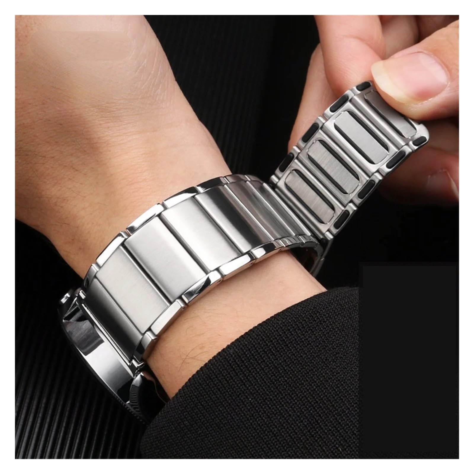 Compatible avec Le Bracelet de Montre GT2 GT3 Watch 3pro Bracelet en Acier à Absorption magnétique Ceinture en Acier Inoxydable(Black,20mm)
