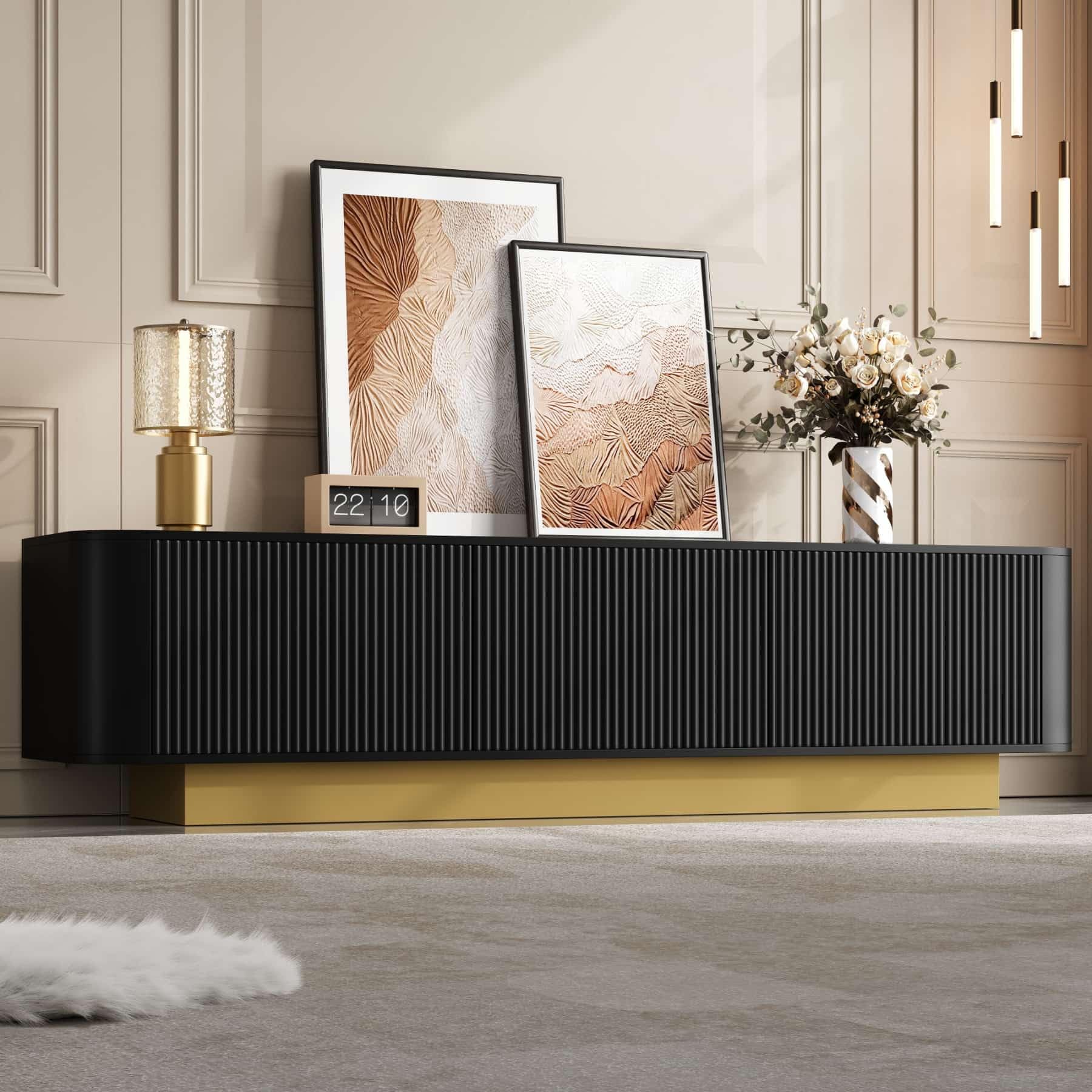 PUGSDRLY Meuble TV Moderne avec étagères réglables et 3 Portes, Meuble TV Bas avec Espace de Rangement,Design sans poignées, pour Salon et Chambres à Coucher,170x40.5x47cm (Noir)
