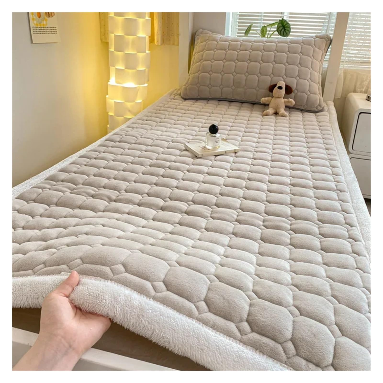 Funda térmica gruesa y acolchada que transforma tu cubrecolchón de 90x200 en un oasis mullido