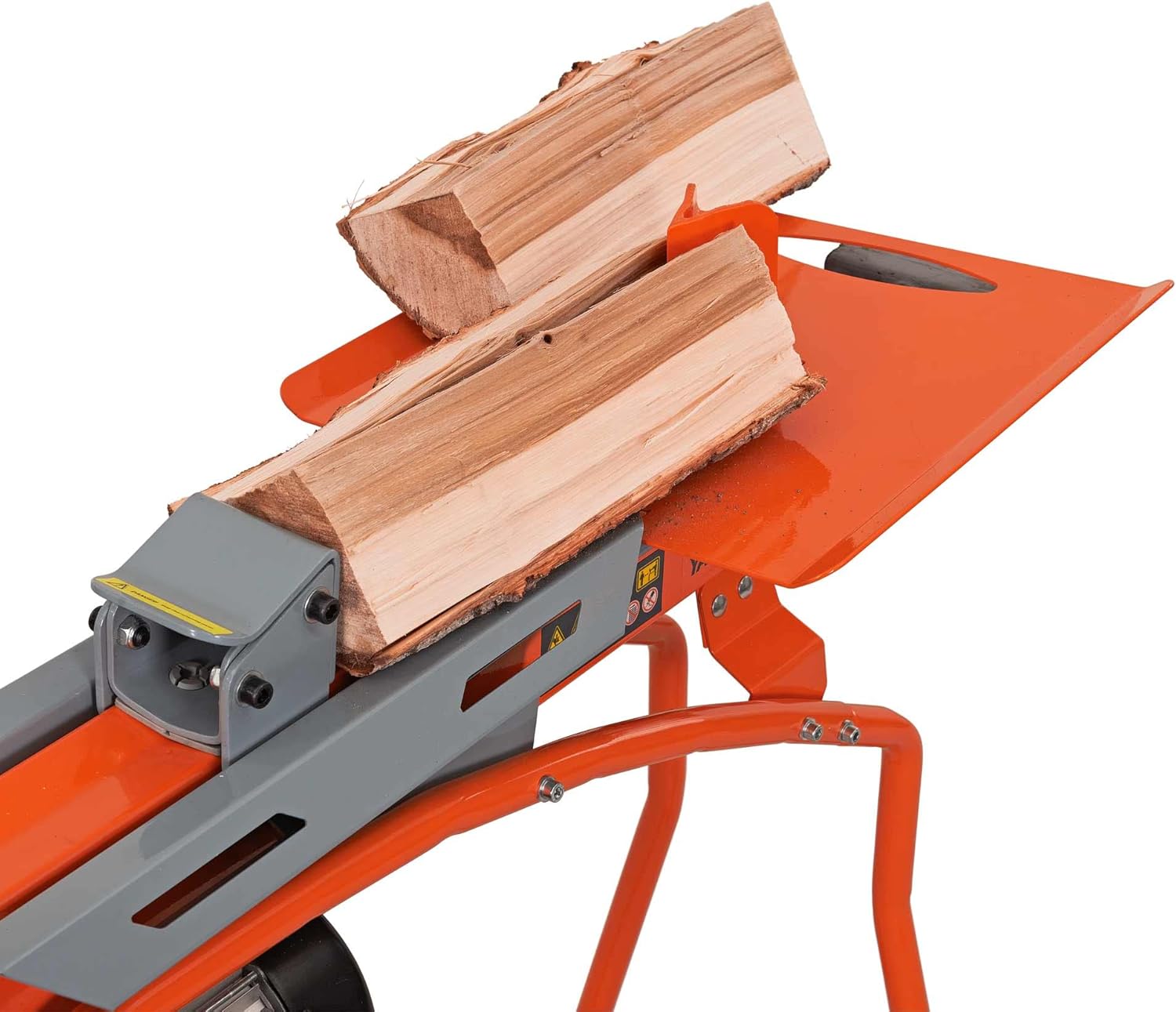 Log being split by the YARDMAX YS0552 electric log splitter