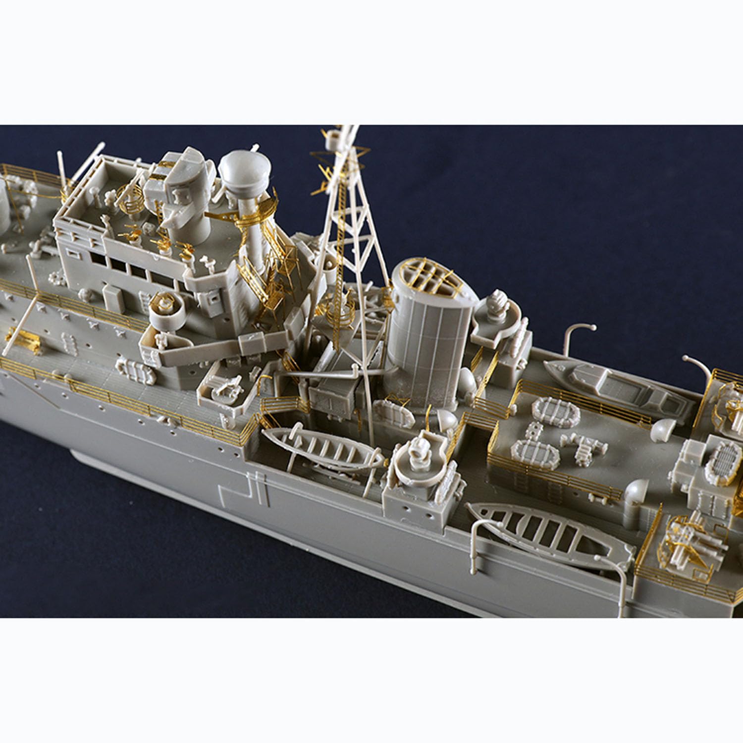 TOUCAN RC HOBBY 1/350 Trumpeter 05366 HMS Naiad Royal Navy Cruiser Plastic Static Ship Model Kit, US in Stock