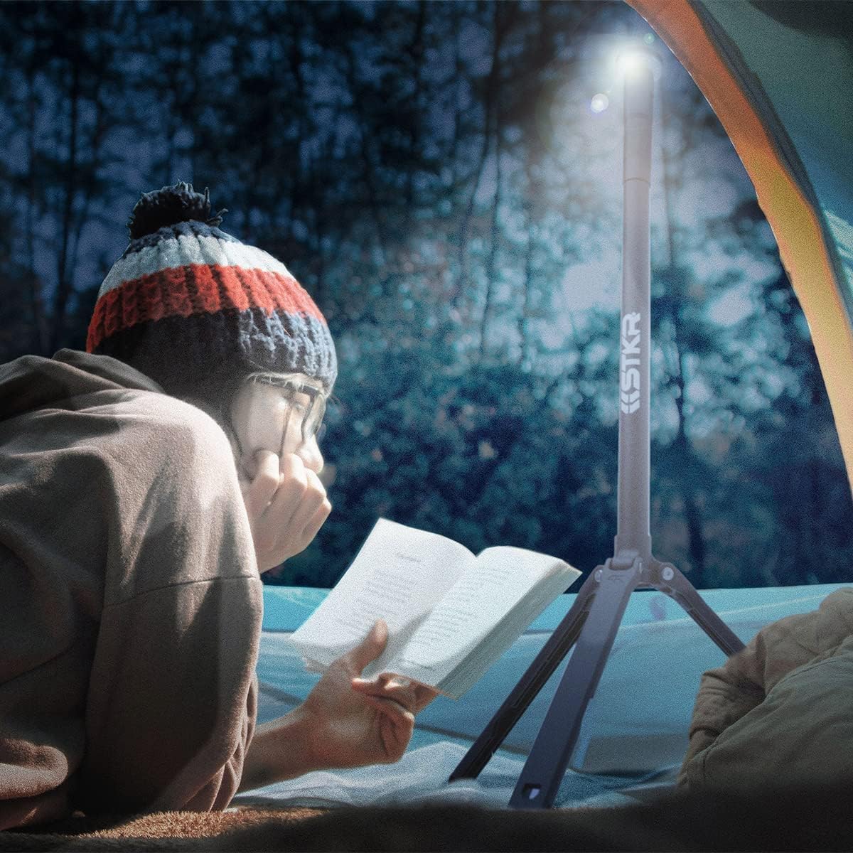 STKR Concepts FLI Telescoping Area Light- 6.5 ft Extension, Black