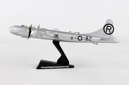 Miniatura 4 de Daron Worldwide Trading B-29 Superfortress Enola Vehículo Gay escala 1200