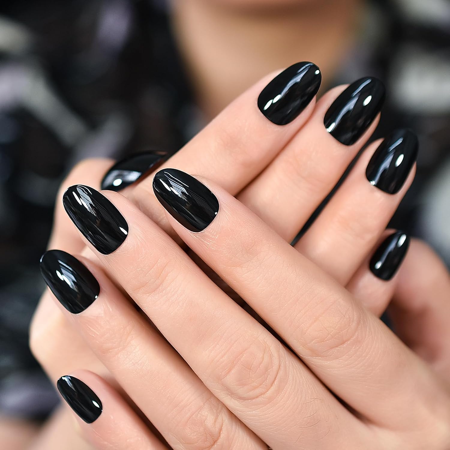 Glossy Black Press On Nails - Reusable Gel Manicure