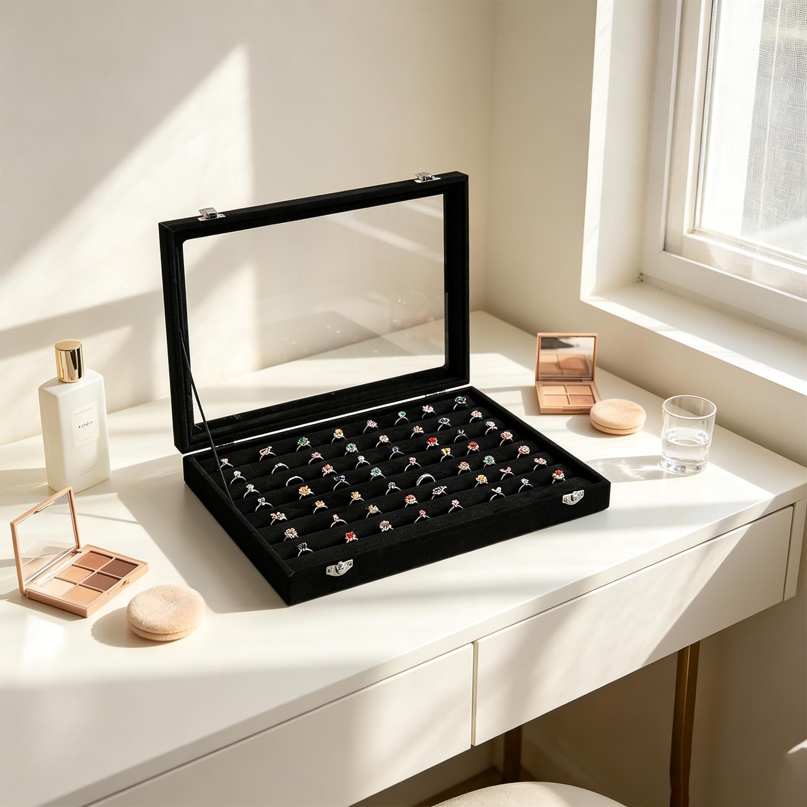 Wudygirl Organizador de anillos de 7 ranuras para anillos y joyas, caja de terciopelo con múltiples ranuras, organizador de anillos y escaparate de joyas (terciopelo negro)