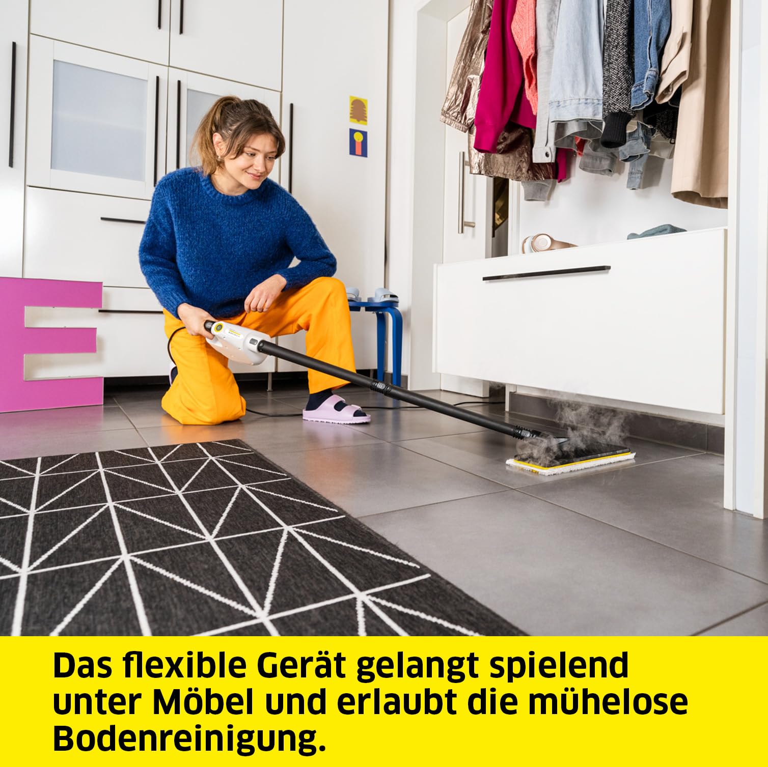 Kärcher Dampfreiniger SC 1 Multi & Up, Aufheizzeit: 30 s, Flächenleistung: ca. 20 m², Tank: 0,2 l, Gewicht: 1,6 kg, Bodendüse EasyFix Large, 1 Mikrofaser-Bodentuch Large, Entkalkungskartusche
