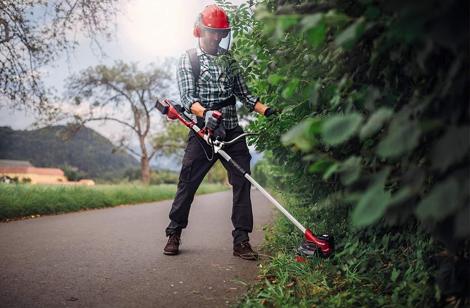 Einhell Akku-Sense Agillo 36/255 BL Power X-Change (Li-Ion, 2 x 18 V, Brushless Front-Motor, elektronische Drehzahlregulierung, Zweihandgriff, Split Shaft, ohne Akku und Ladegerät)