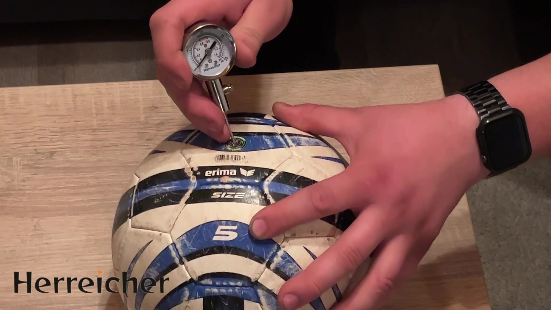 Manometro Per Palloni Portatile - Misuratore Pressione Aria Per Calcio, Basket E Pallavolo