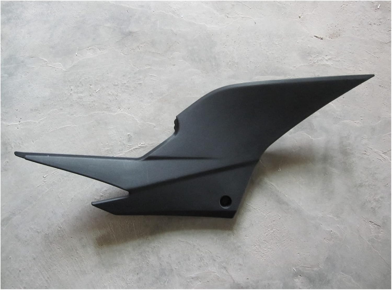 Yige Store オートバイガスタンクサイドパネルカバーフェアリング