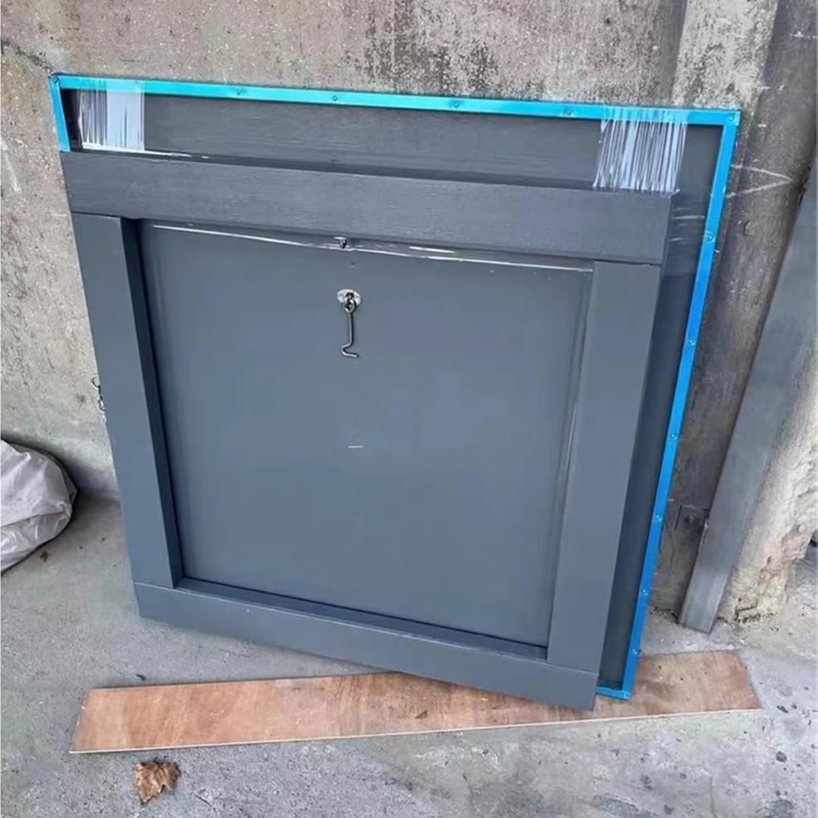 Skylight H20 Trappe d'accès au toit de sécurité avec poignée d'étanchéité étanche (80 x 80 cm)