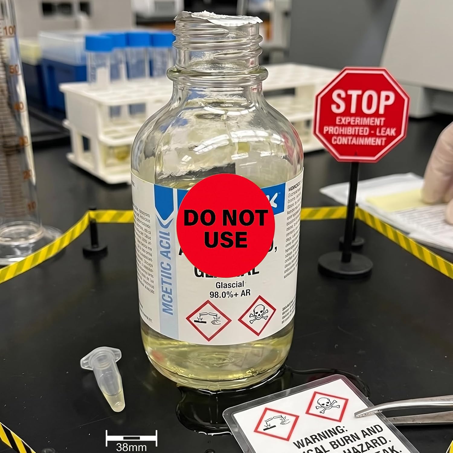Do Not Use Stickers, 500 Pcs 1.5 Inch Waterproof Signage Labels