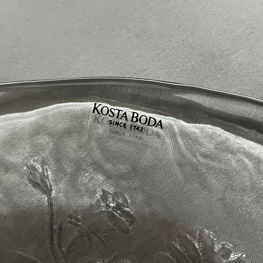 食器 ガラスプレート コスタボダ ウラ 花と蝶 丸皿2枚 大型1枚 お