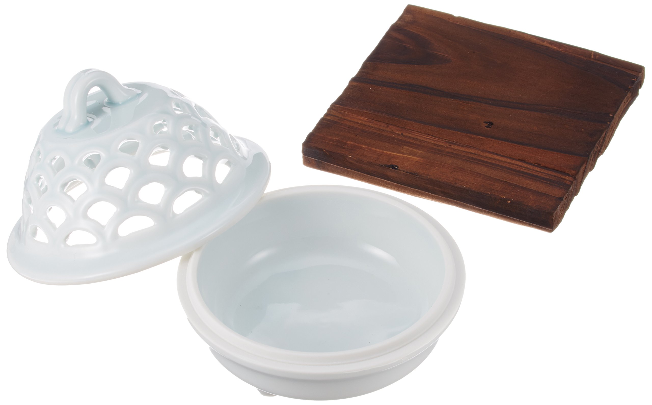 Amazon.co.jp: 香炉 青磁 透し彫り 香炉 [R9.5xH9cm] プレゼント