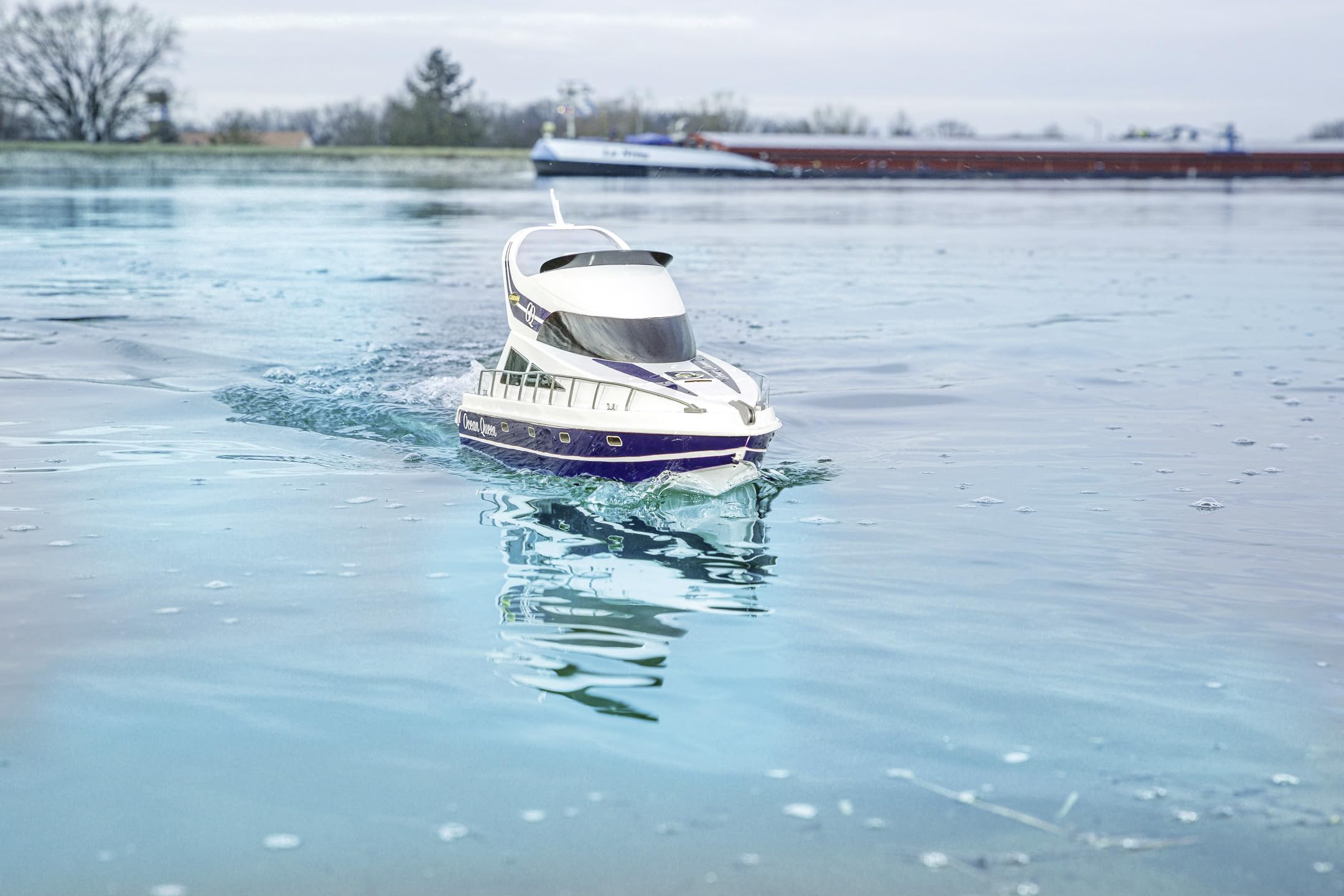 Carson 500108044 - Ocean Queen 2.4GHz 100% RTR, 70 cm