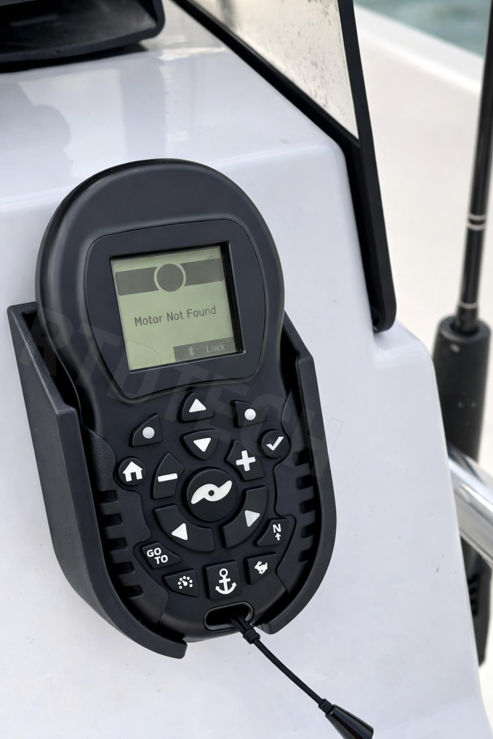 Remote Holder fits Minn Kota Ipilot Bluetooth trolling Motor Remote. Carbon Fiber Infused. Crafted by a Fisherman for Fishermen. Proudly Designed and Precision-Manufactured in the USA.