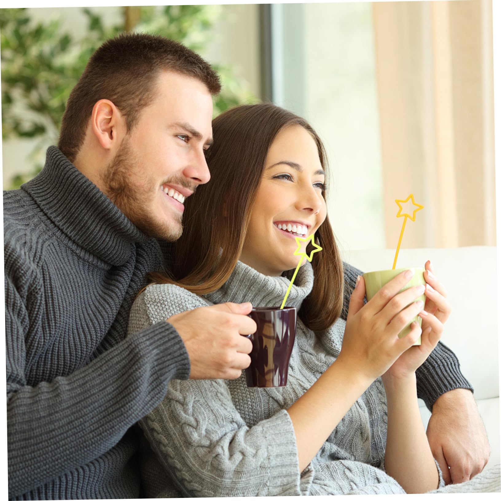 UTHCLO Colored Stirring Sticks Mixers for Drinks 30pcs Plastic Cocktail Swizzle Sticks Random Color