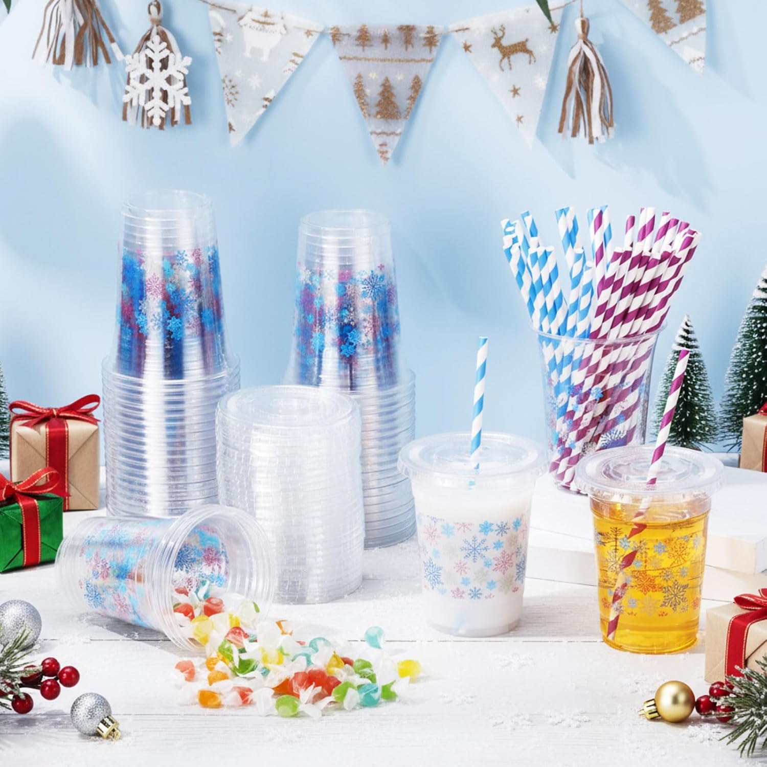 Shellwei 50 Set 16 oz Winter Snowflakes Plastic Cups with Lids and Straw Disposable Clear Ice Coffee Beverage Drinking Cups for Christmas Birthday Winter Decorations(Blue Purple)