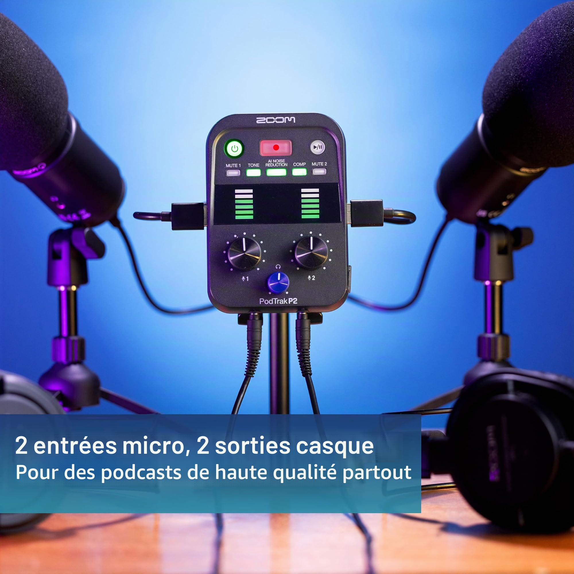 Zoom - P2 PodTrak Enregistreur de Podcast Portable, mélangeur de Podcast et Interface pour enregistrements de Podcast Mobiles en qualité Audio Professionnelle, 2 entrées Microphone USB, Noir